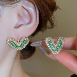 Aretes Corazon Verde Elegante  2Q5