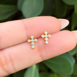 Aretes Cruz Zirconias Chapa de Oro AZ241