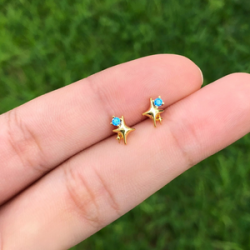 Aretes Estrella Azul Chapa de Oro Az80