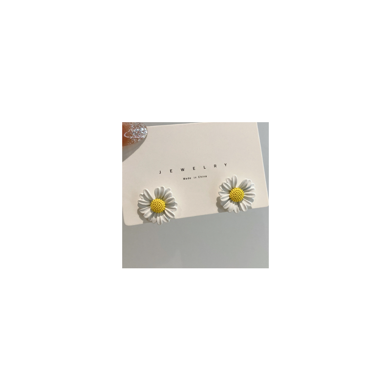 Aretes Margarita Blanca  1w1