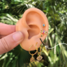 Aretes Zirconia Negro Chapa de Oro 18K Az163