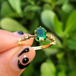 Anillo Zirconia Verde Chapa de Oro Ajustable Az196