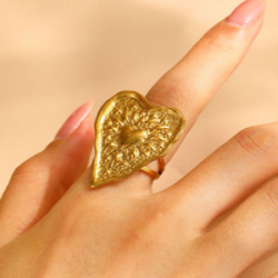 Anillo Gran Corazon Dorado  Acero Inoxidable    1Y3