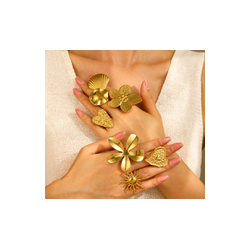 Anillo Gran Corazon Dorado  Acero Inoxidable    1Y3