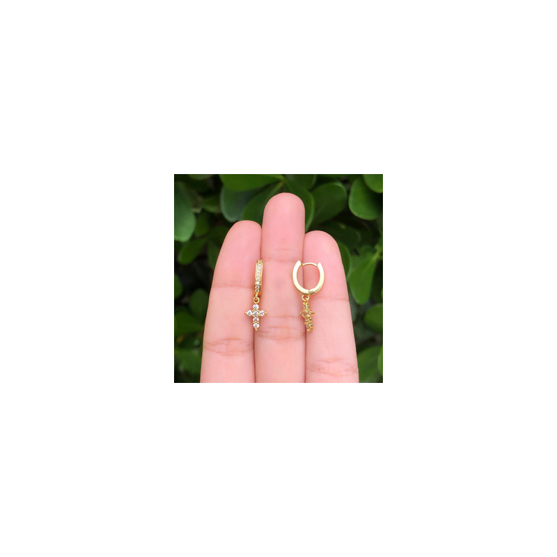 Aretes Arracada Cruz Chapa de Oro AZ59