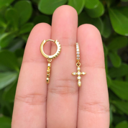 Aretes Arracada Cruz Zirconias Chapa de Oro Az116