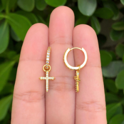 Aretes Arracada Cruz Zirconias Chapa de Oro Az198