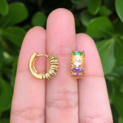 Aretes Arracada Multicolor Chapa de Oro AZ23