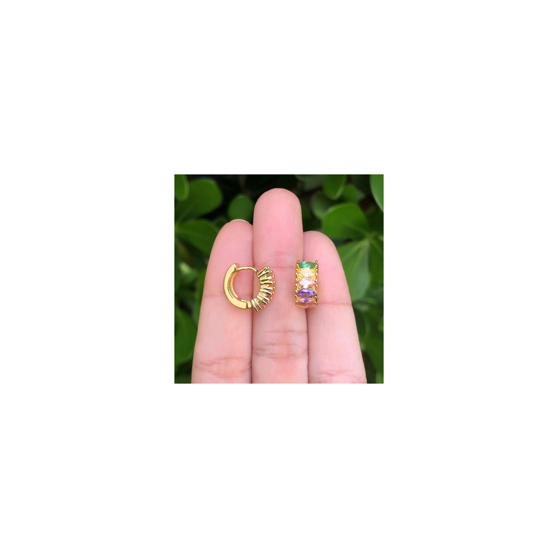 Aretes Arracada Multicolor Chapa de Oro AZ23