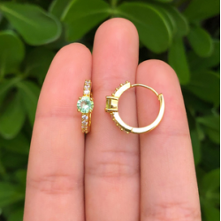 Aretes Arracadas Piedra Verde Brillante Chapa de Oro Az182